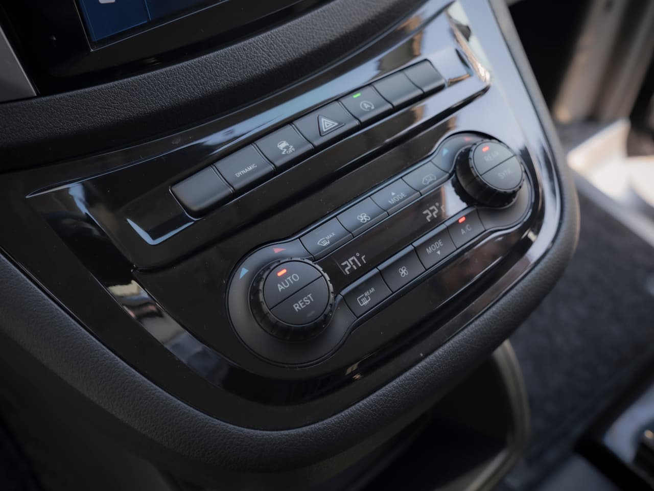 Mercedes-Benz Vito 10